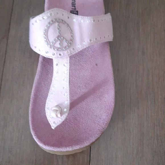 Boho Thong - Picture 3 of 5